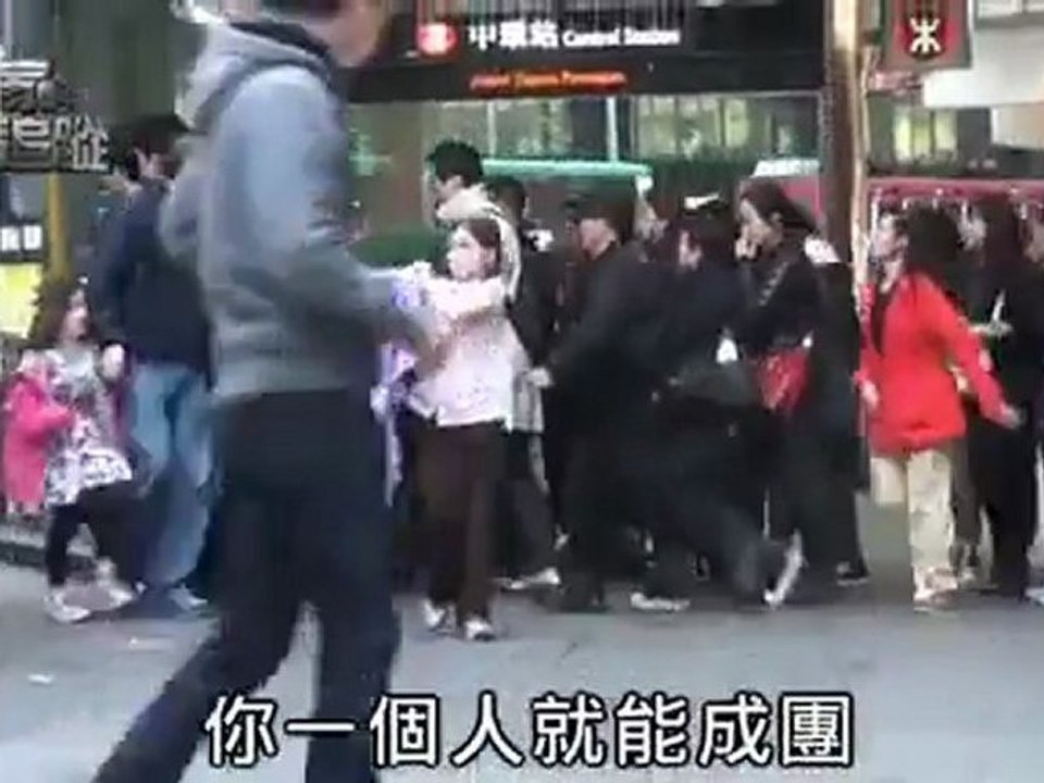 2012.03.01 Lee Min Ho filming CF in Central, Hong Kong