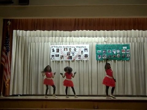 The mini Supremes Perform Stop in the Name of Love