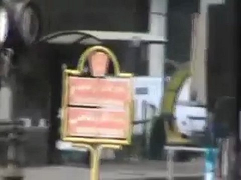 فري برس حمص ساعة القديمة تمركز الدبابات وساعة الحرية القناصات منتشر على الاسطح ومازل حظر التجوال مستمر واهد اثار القصف من الشبيحة 3 3 2012