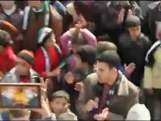 فري برس   إدلب تفتناز  نصرة لحمص وصورة للشهيد حسن حمزة 6 2 2012