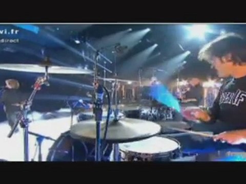 LIVE- Jean-Louis Aubert: Puisses-tu? -victoires de la musique 2012