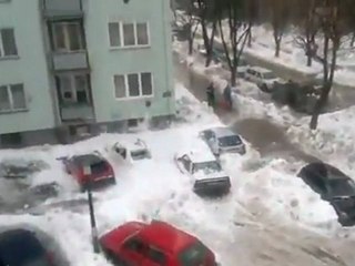 Massive Snow Chunks Crush Cars