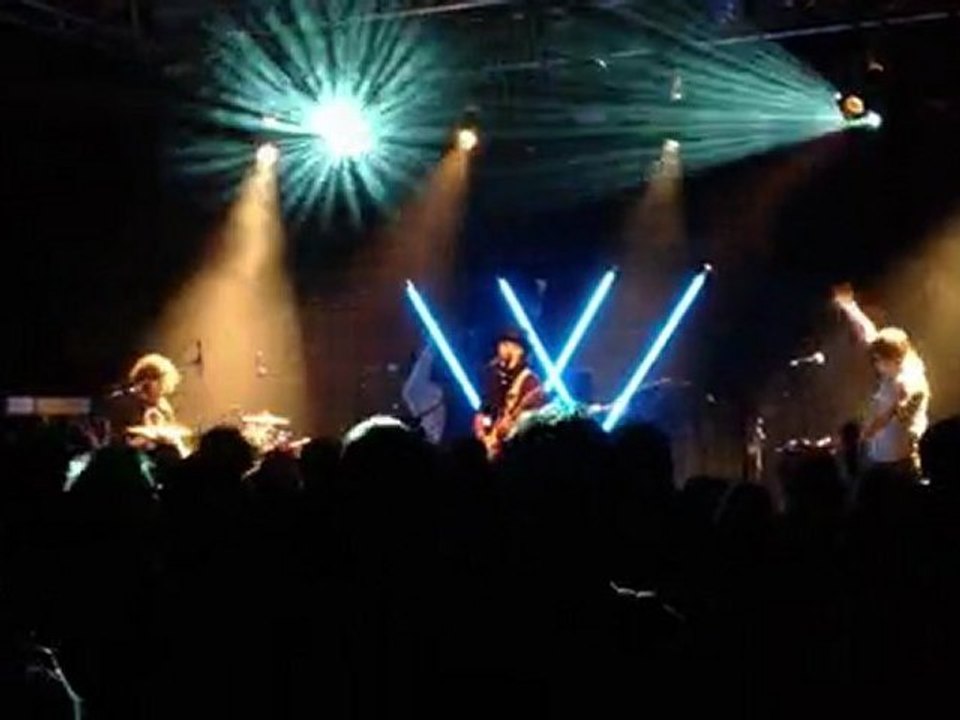 Welling Walrus live Aubenas