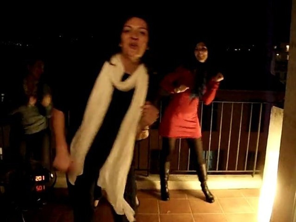 FLASHMOB SURPRISE