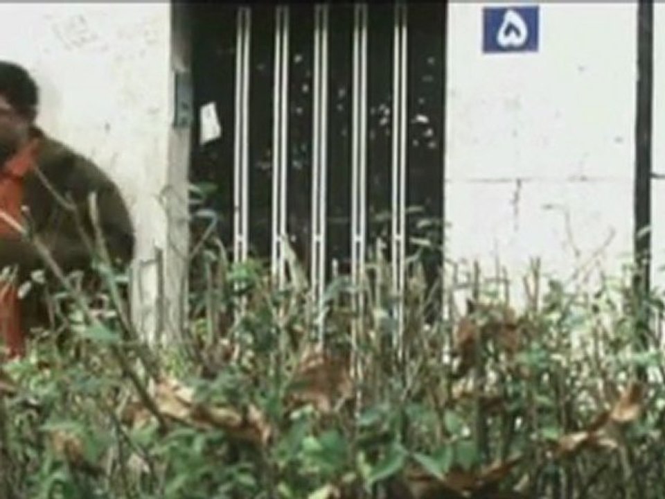 Shaere.Zobaleha part 1  شاعر زباله ها (۱