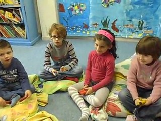 "Les prénoms en rythme" , atelier d'éveil musical du  06.03.2012 025