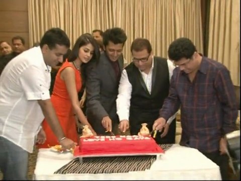 Bollywood Celebrates Success Of Tere Naal Love Ho Gaya - Bollywood NewsRitesh Deskmukh Genelia D Souza Tere Naal Love Ho Gaya Jackky Bhagnani Prabhudeva Tinu Anand Masti Mujhe Teri Kasam Force Ritesh Genelia Wedding Bollywood cute couple