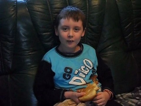 bonjour tous le monde je vous fais de très gros bisous lolo