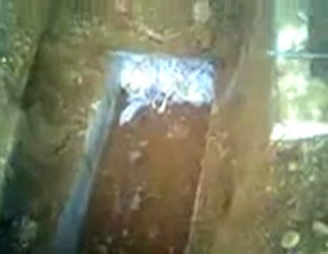 فري برس حي القابون قبر الخائن فراس عوض من حزب اللات بعد انتشال جثمانه من قبل أبطال القابون