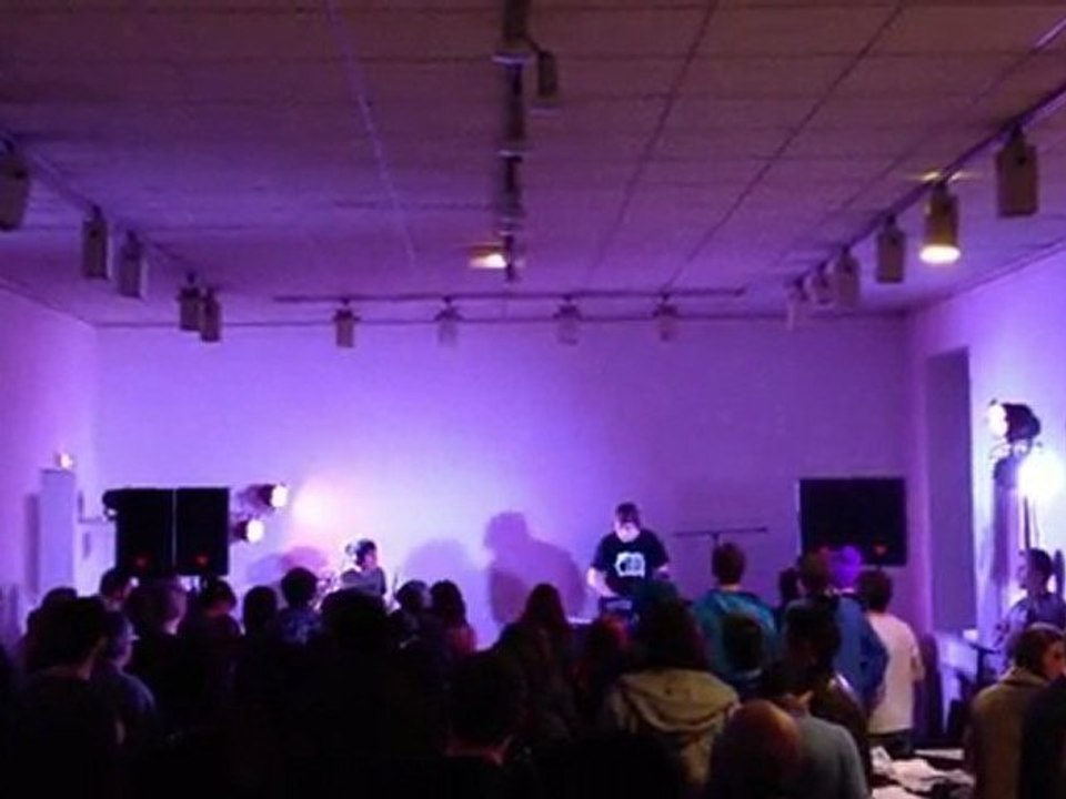 Dirty Elephant live