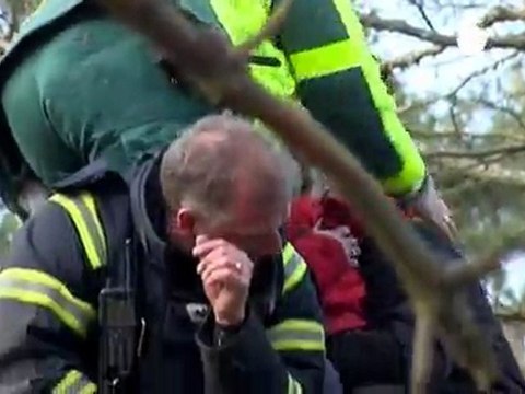 Svezia: salvato dopo 5 ore il bimbo caduto in un crepaccio