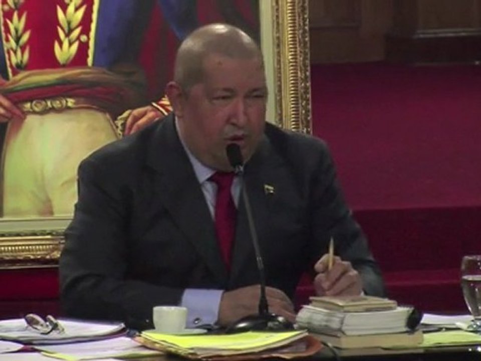 Chávez confirma que foi operado de novo câncer