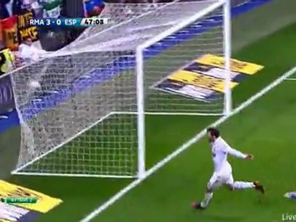 Higuain AWESOME goal from Kaka pass!  03.04.2012