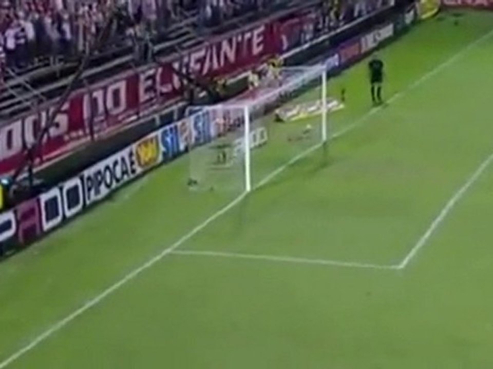 La sensacional jugada individual de Hernán Barcos