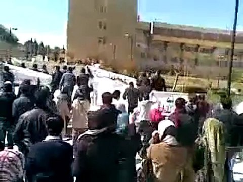 فري برس جامعة حلب كلية الزراعة بشار ولاك مابدنا ياك 4 3 2012 ج1