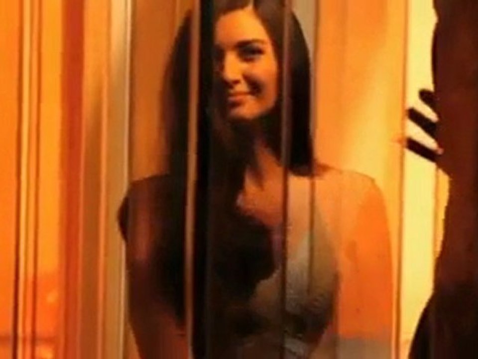 Tuba Büyüküstün pantene promo 7