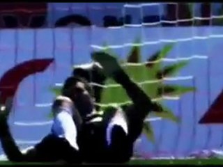 Xumetra tái hiện siêu phẩm của Beckham