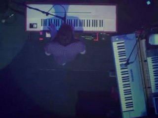 General Elektriks - Tomorrow We're Leaving [Official Video]