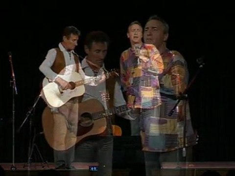 Jean Michel Grandjean chante la fille du Nord accompagné par Gilbert Delpieu