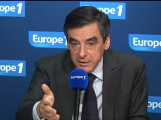 Fillon évacue l'idée de complot européen contre Hollande