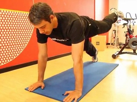 El cuerpo Irresistible de Very Irrésistible de Givenchy L´Intense.