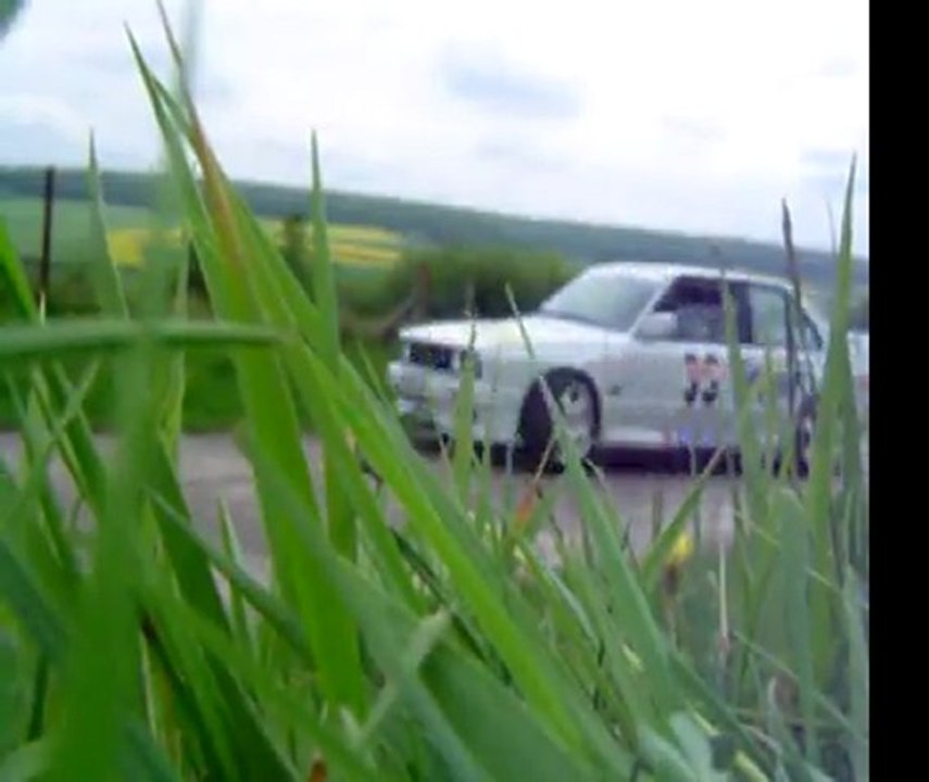 fiat 500 rallye abarth: catcheur TYZON au volant PILOTE PRO SUBARU SYLVAIN MORELLEC COPILOTE PRO EVELYNE LOHR INCENTIVE COMMUNICATION