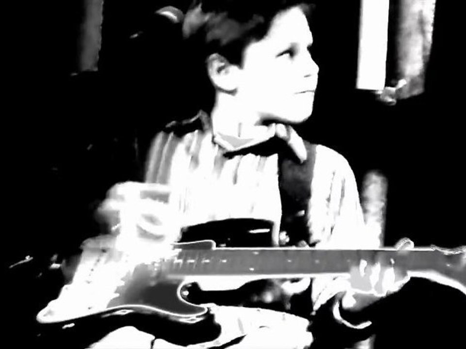 "Boy 7 year's old the Future of Rock"