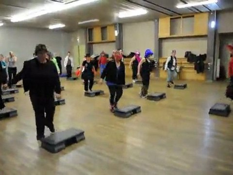 Cours de Step Gym Tonique