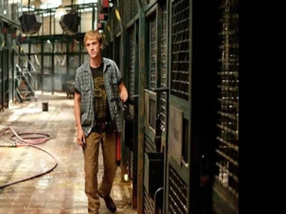 Rise of the Planet of the Apes - HD Trailer 2 - (2011)