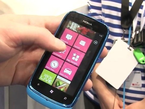 MWC 2012 - Nokia Lumia 610