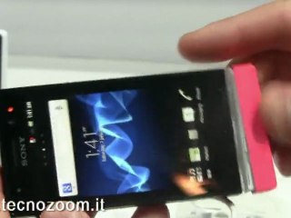 Sony Xperia U: anteprima video dal MWC 2012