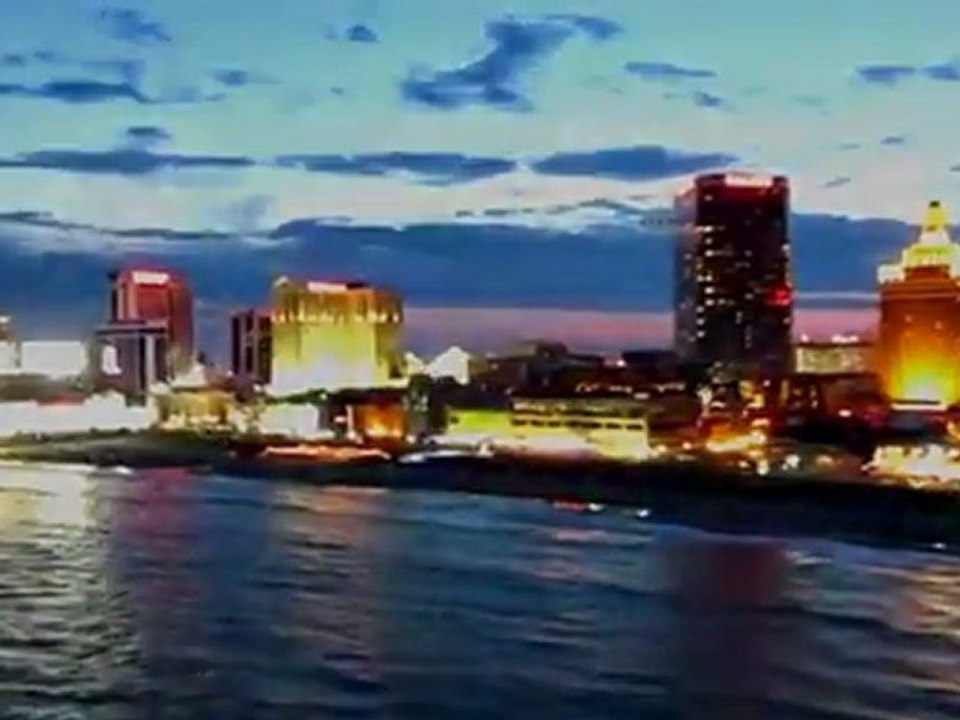 Stay Close by Harlan Coben--Book Trailer