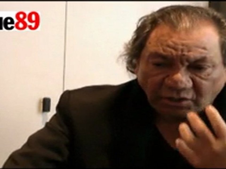 Tony Gatlif raconte le tournage d'"Indignados" en France