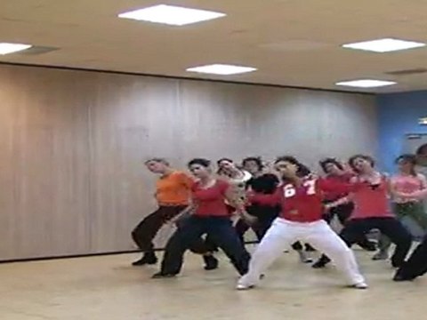 Cours RAGGA FUZION avec Antonella à D.TERMINE SCHOOL
