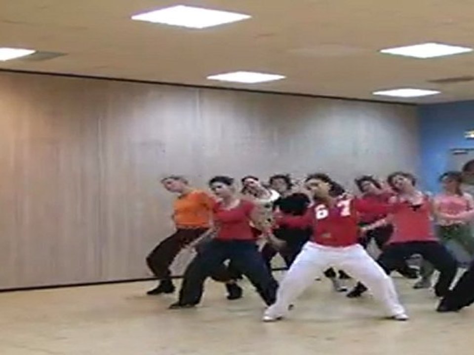 Cours RAGGA FUZION avec Antonella à D.TERMINE SCHOOL
