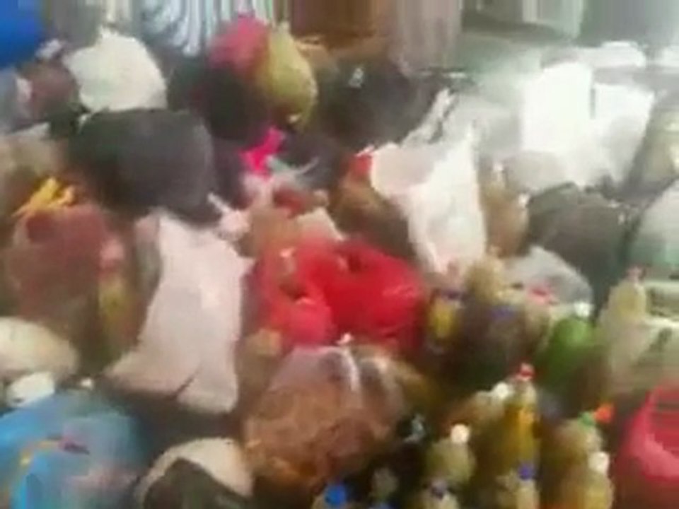 فري برس ادلب  معرة حرمة  المعونات الانسانية لريف حماة 5 3 2012