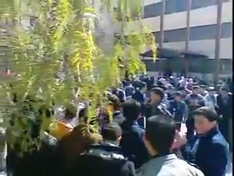 فري برس ريف دمشق دوما مظاهرة طلابية بجانب أمن الدولة 3 5 2012