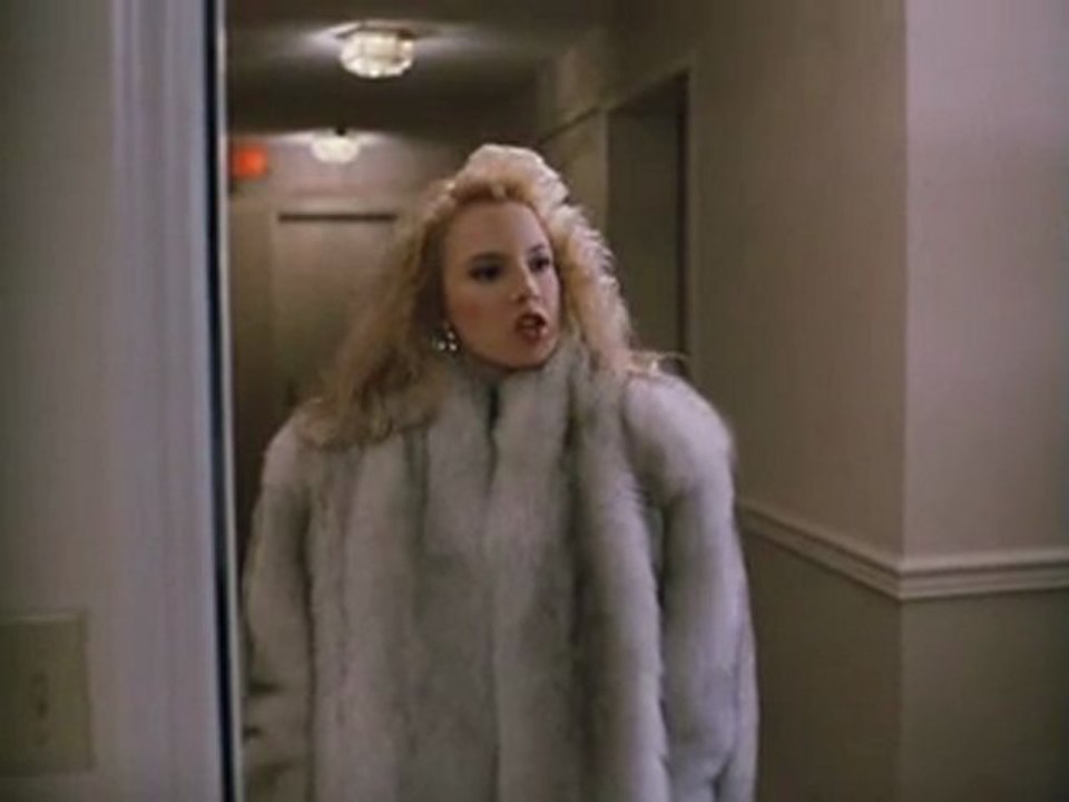 Traci Lords arrives in fur coat - Wiseguy - Date with an Angel (1988)