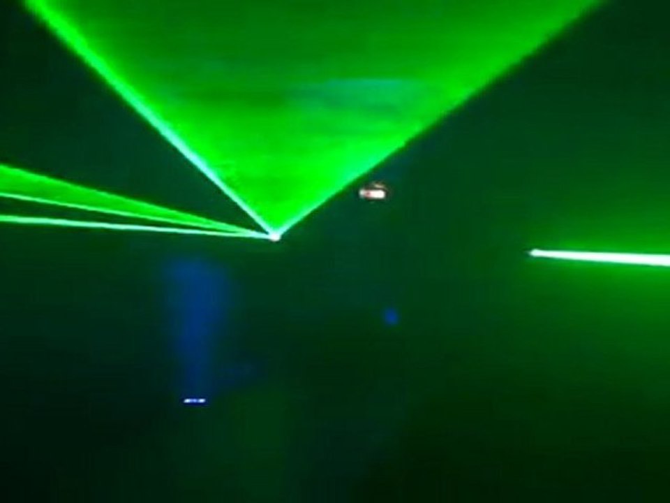 Fab30 - Right Here