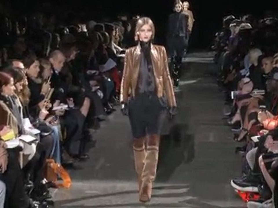 Givenchy Fall 2012 fashion show