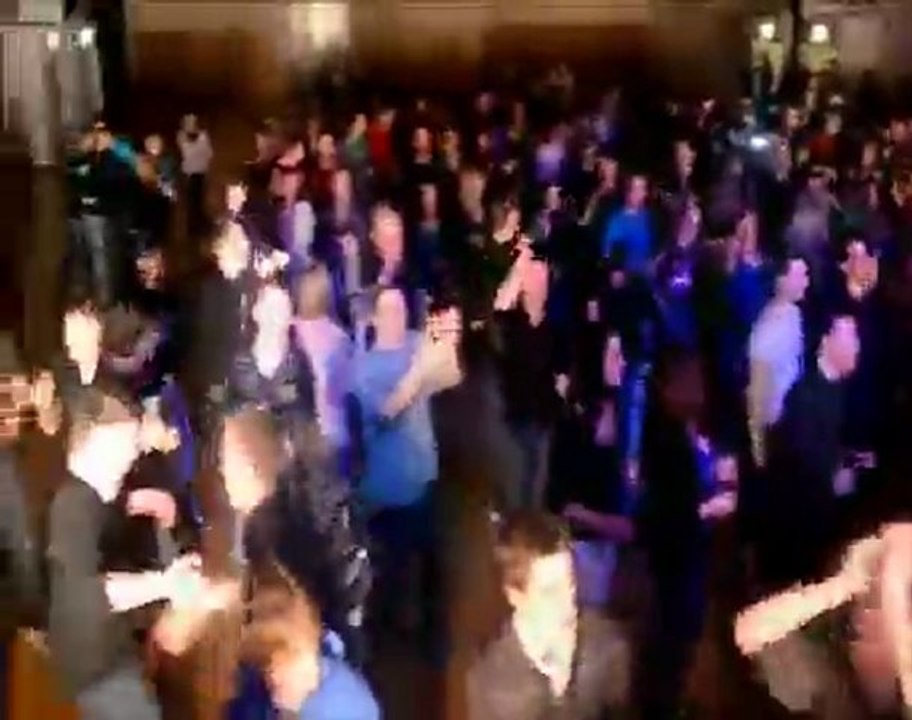 Bal des Jeunes Agriculteurs du Doubs avec le groupe Frénésie .