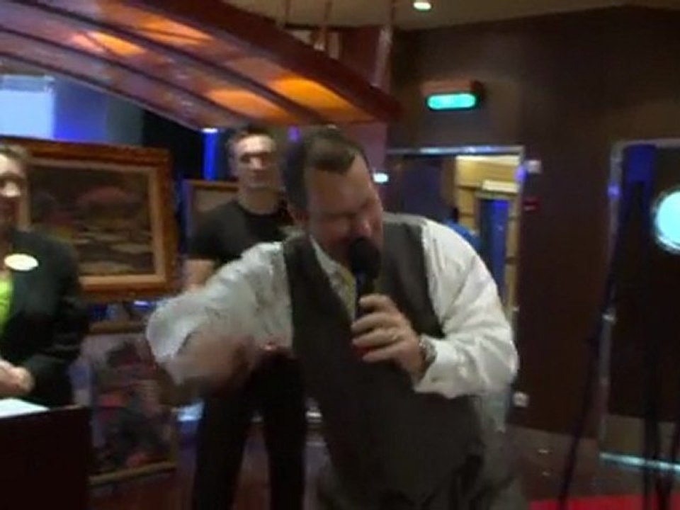 Art Appreciation at Sea