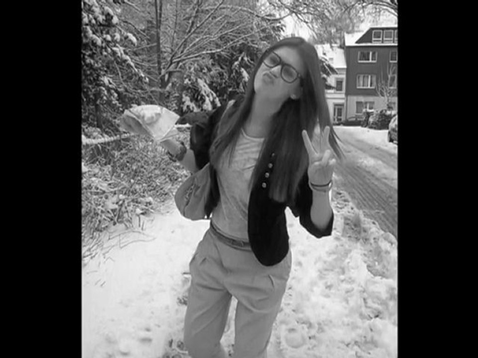 Rooobin ♥ ? Happy Birthday Engel . In Liebe , Chiara .