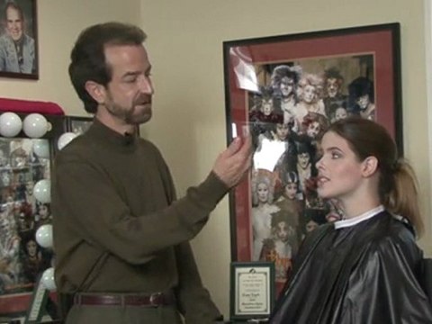 How to Apply an Airbrushed Makeup