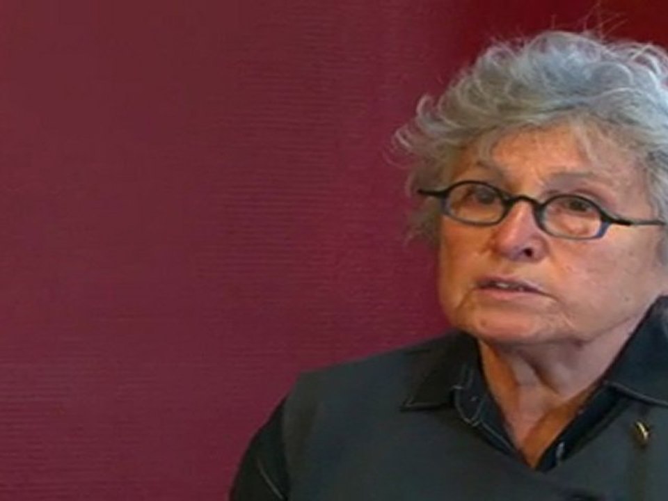 Wassyla Tamzali, écrivain, soutient François Hollande