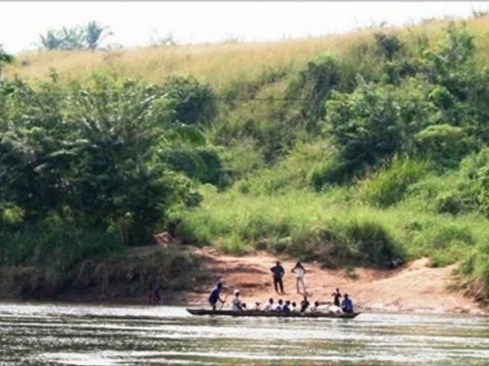 HOMMAGE AUX VICTIMES DU 04 MARS 2012, MPILA, BRAZZAVILLE