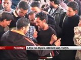 Les libyens célèbrent leurs martyrs