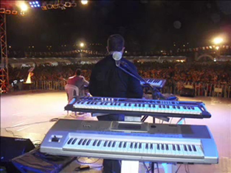 Sincanlı Mustafa Taş - Tak zilleri oyna sen sesliloft.com