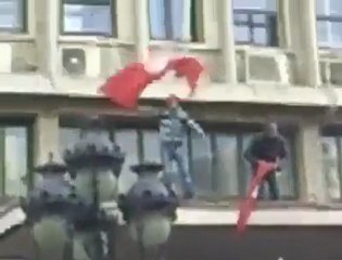 بالروح بالدم نفديك يا علم