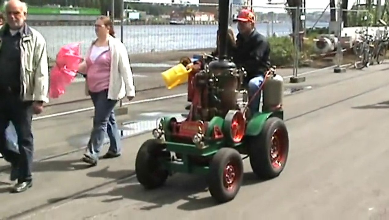 Selbstbau Lokomobile Hanna am flensburger Kohlepier 002
